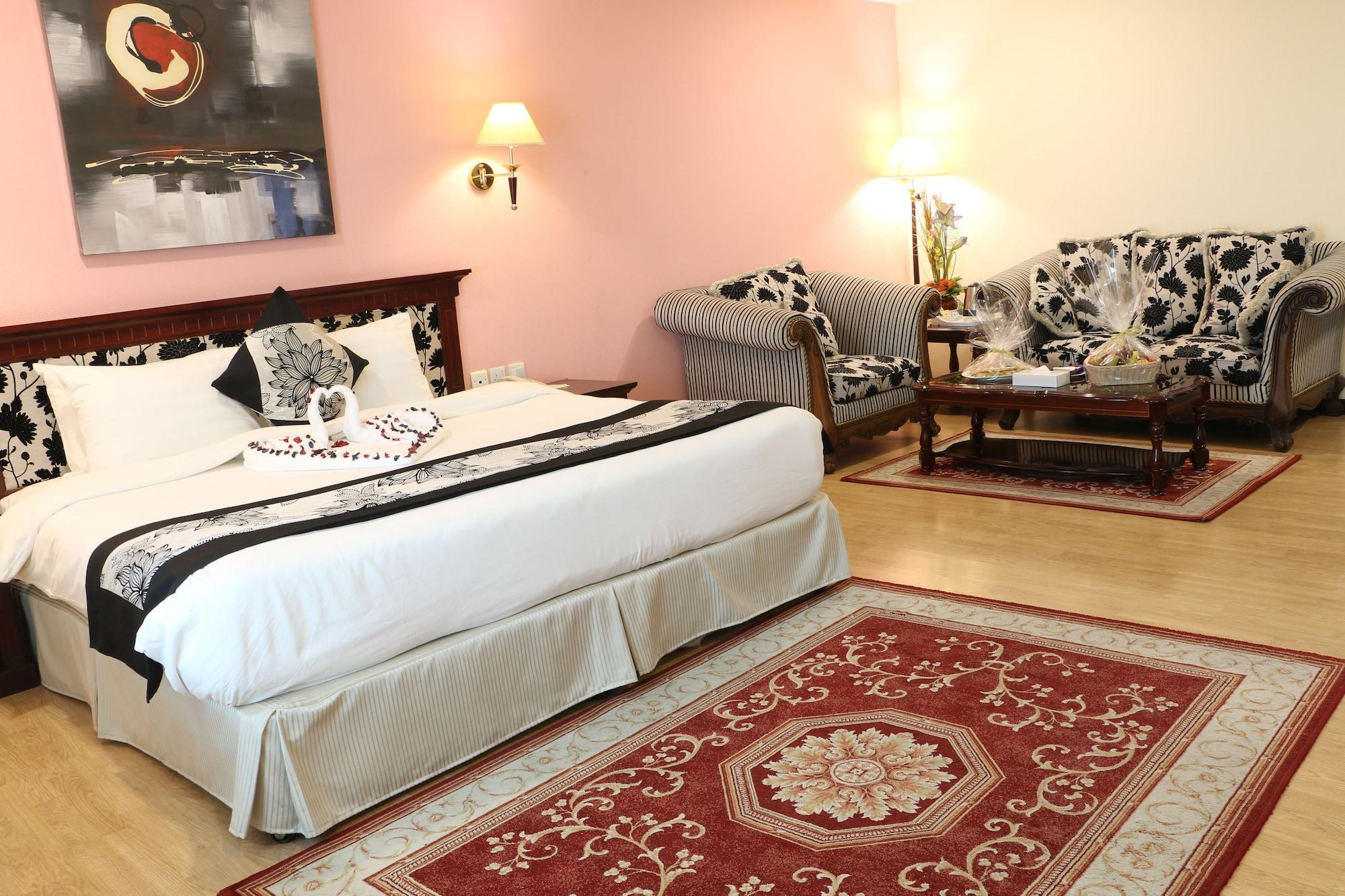 Pars International Hotel Манама Екстериор снимка