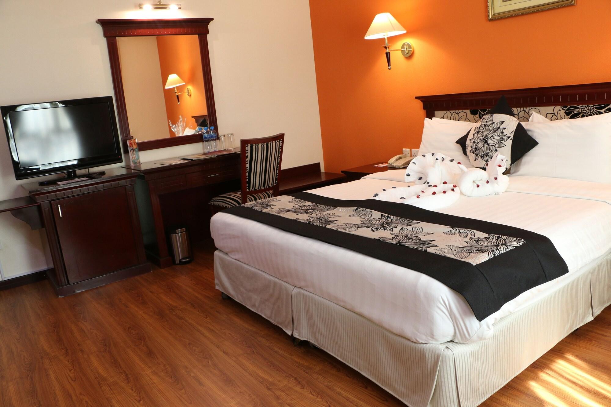 Pars International Hotel Манама Екстериор снимка