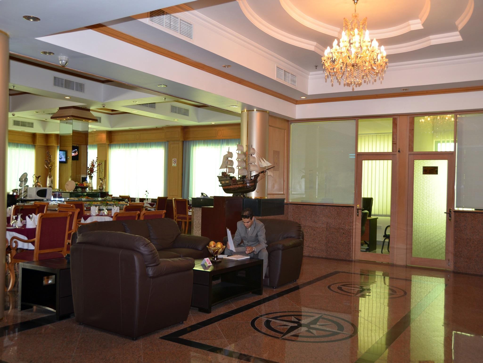 Pars International Hotel Манама Екстериор снимка