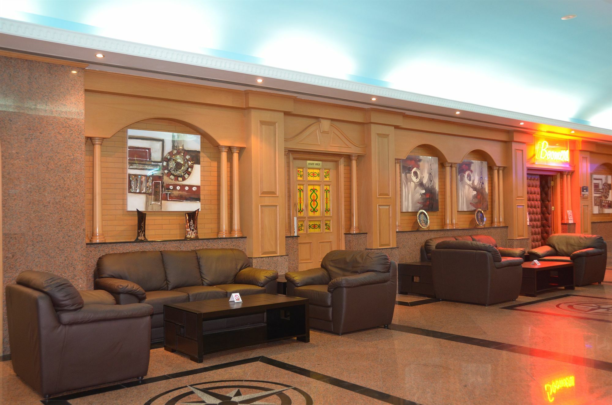 Pars International Hotel Манама Екстериор снимка