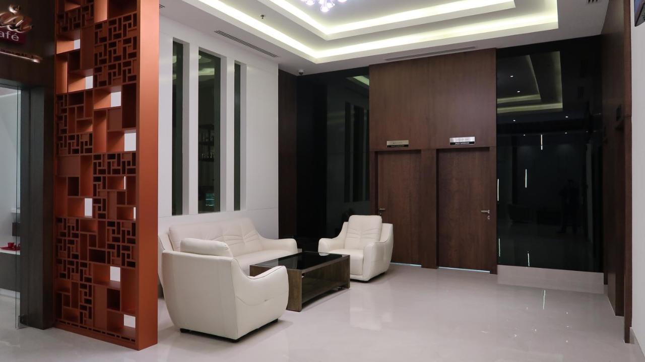 Pars International Hotel Манама Екстериор снимка